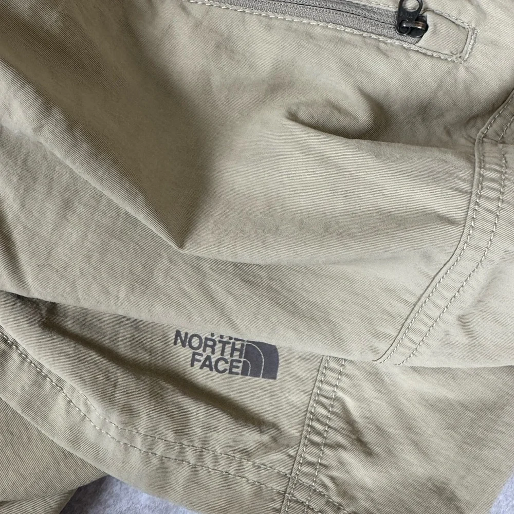 The North Face Shorts‎ Mens XXL Olive Cargo Adjustable Belted Pockets Outdoor